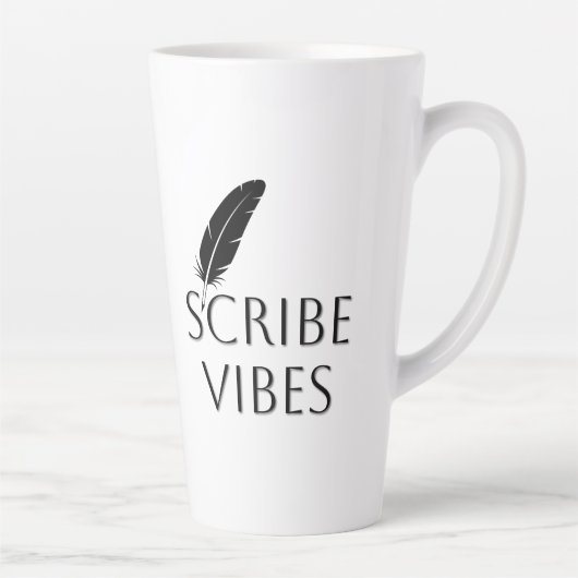 Scribe Vibes Author Writer Poet  Latte Mok (Rechts)