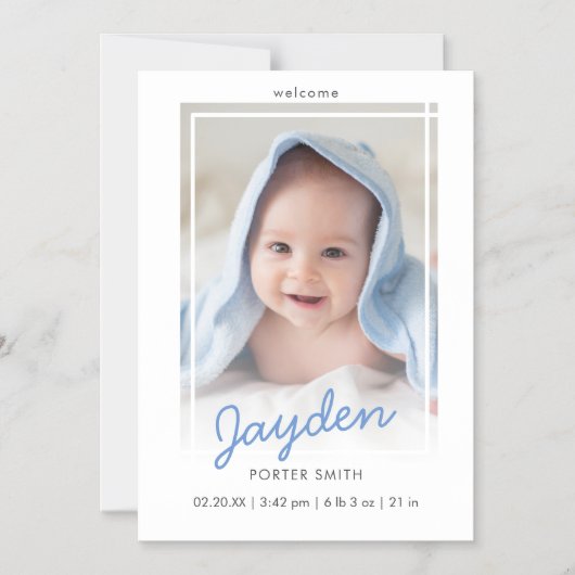 Script Blue Boy Fotogeboorteaankondiging Magnetische Uitnodiging (Voorkant)