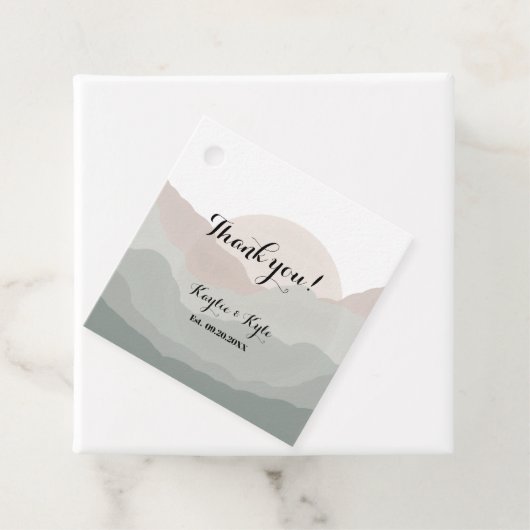 Script Boho Mountain Wedding Anniversary  Bedankjes Labels (In situ)