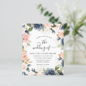 script dat marine en blush bruiloft uitnodigt (Staand voorkant)