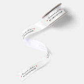 Script Elegant Rode Hart Handgemaakt Met Liefde Satijnen Lint (Achterkant)