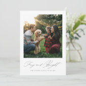 Script Furry & Bright Dog Moderne familiefoto Feestdagenkaart (Staand voorkant)