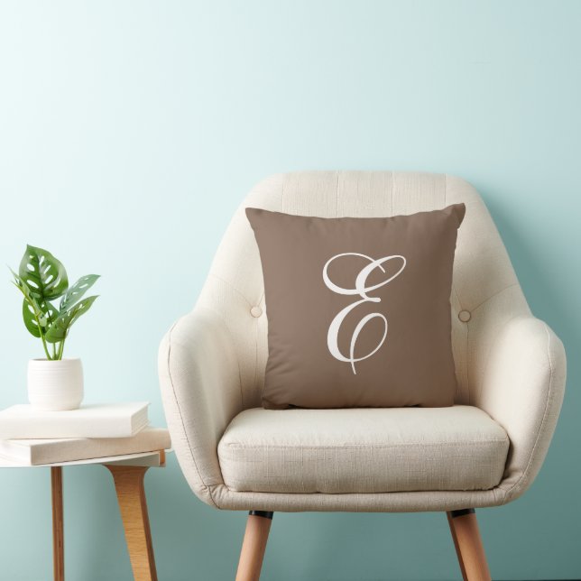 Script Initiaal Monogram Lichtbruin en Wit Kussen (Stoel)