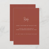 Script Modern Terracotta & Cream Wedding Website R RSVP Kaartje (Voorkant / Achterkant)