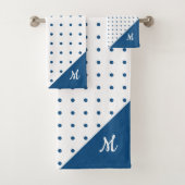Script Monogram Blauw op wit Polka Dot Patroon Bad Handdoek (Insitu)