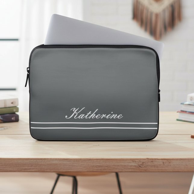 Script Name Minimalist Charcoal Gray Laptop Sleeve (Creator heeft geüpload)