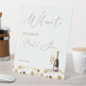 Script Pearls & Prosecco Vrijgezellenfeest Welkom Reclamebord Met Voetstuk (Insitu)