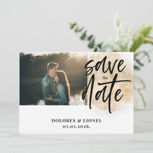 Script Photo Minimalist Bewaar de datum Uitnodigin Kaart (Staand voorkant)