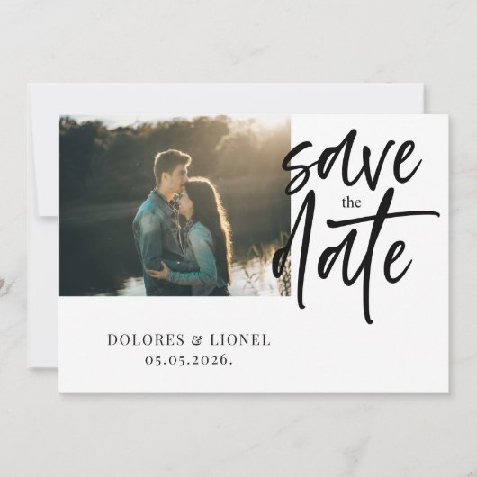 Script Photo Minimalist Bewaar de datum Uitnodigin Kaart (Voorkant)