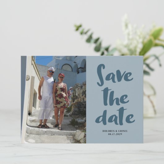 Script Photo Minimalist Bewaar de datum Uitnodigin Kaart (Staand voorkant)