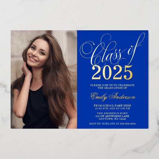 Script Royal Blue 2025 Photo Graduation Party Gold Folie Uitnodiging (Voorkant)