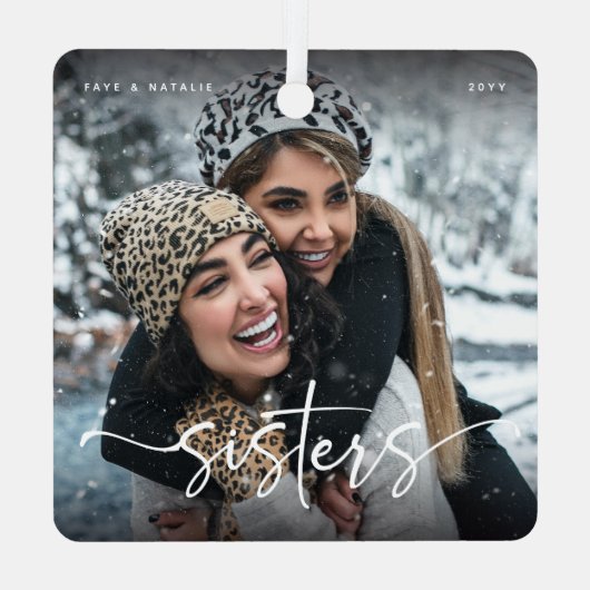 Script Sisters Photo Keepsake Gift Metalen Ornament (Achterkant)