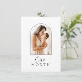 Script Text Baby Maandelijkse mijlpakkaart Kaart (Staand voorkant)