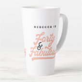 script voor 40 en fantastische verjaardagscourant latte mok (Rechterhoek)
