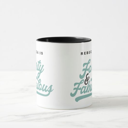  script voor 40 en fantastische verjaardagscourant mok (Midden)