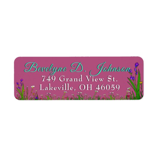 Scriptnaam gras- en bloemenrand op bordeauxrood etiket (Voorkant)