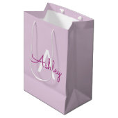 Scriptnaam & monogram | Magenta & Lichtpaars Medium Cadeauzakje (Voorkant Gekanteld)