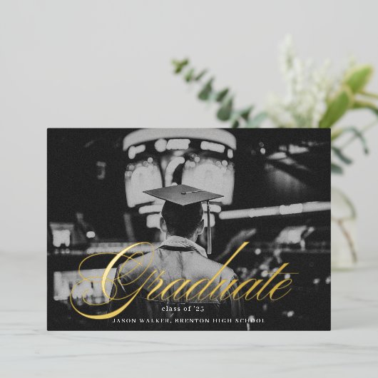 Scripttypografie Afstuderen fotokaart Folie Uitnodiging (Staand Voorkant)