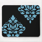 Scroll Damask Art I Blue op Zwart Muismat (Voorkant)