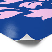 Scroll Damask Art I Pink op Blauw Perfect Poster (Hoek)