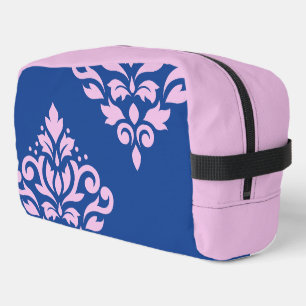 Scroll Damask Art I Pink op Blauw Toilettasje