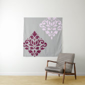 Scroll Damask Art I Plum Pink Gray Wandkleed (In situ)