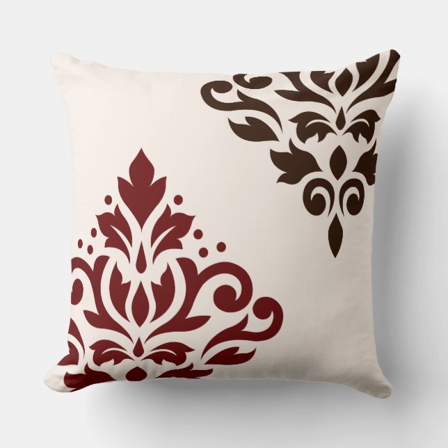 Scroll Damask Art I Red & Brown op Cream Kussen (Voorkant)