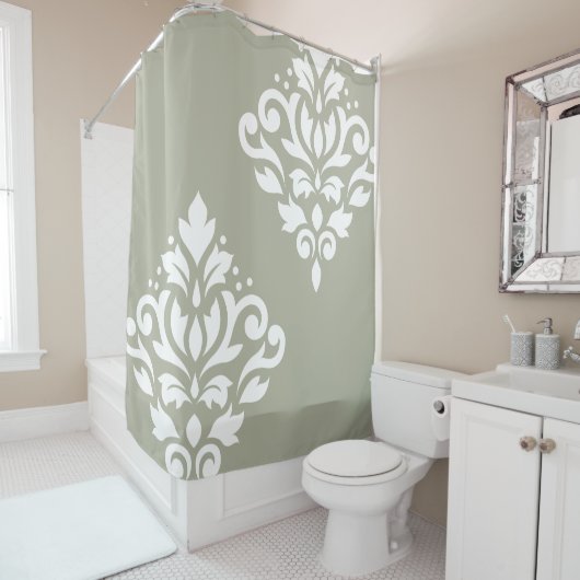 Scroll Damask Art I White on Green Douchegordijn (In situ)