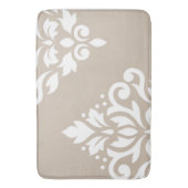 Scroll Damask Art I White op Light Taupe Badmat (Voorkant Verticaal)