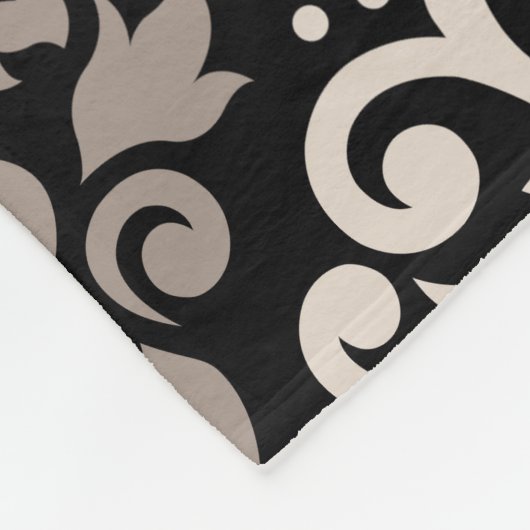 Scroll Damask Big Pattern Taupe Cream Black Fleece Deken (Hoek)