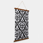Scroll Damask Large Pattern White op Black Hangend Wandkleed (Gebogen)