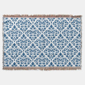 Scroll Damask Ptn DK Blauw op Wit Deken (Voorkant)