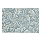 Scrolling Damask Pattern in Zacht Blauw en Ivoor Kussensloop (Voorkant)