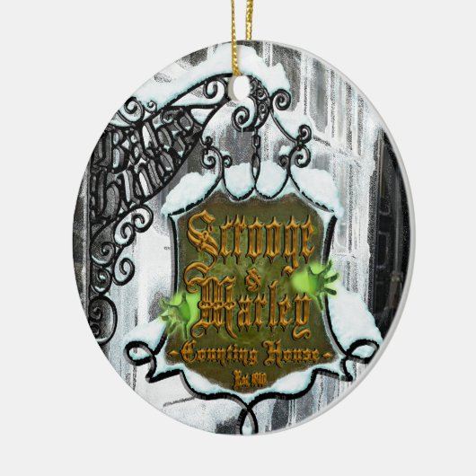 Scrooge&MarleySignScene Keramisch Ornament (Links)