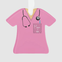 Scrub Top Ornament - Roze met lichte huid Ornament