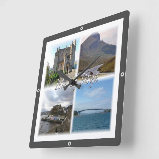 SCT005 SCOTLAND, het eiland skye, Vierkante Klok (Hoek)