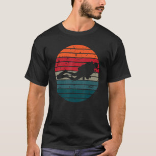 Scuba Diving Retro Ocean Scuba Diver T-shirt