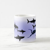 SCUBA-duiker en haaien Koffiemok (Center)