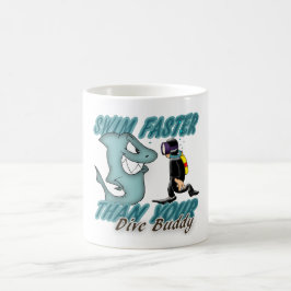 Scuba duikt boeddy Fun design met haai en scuba Koffiemok