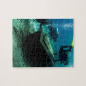 Scuba duikt onder water met schatkist legpuzzel (Horizontaal)