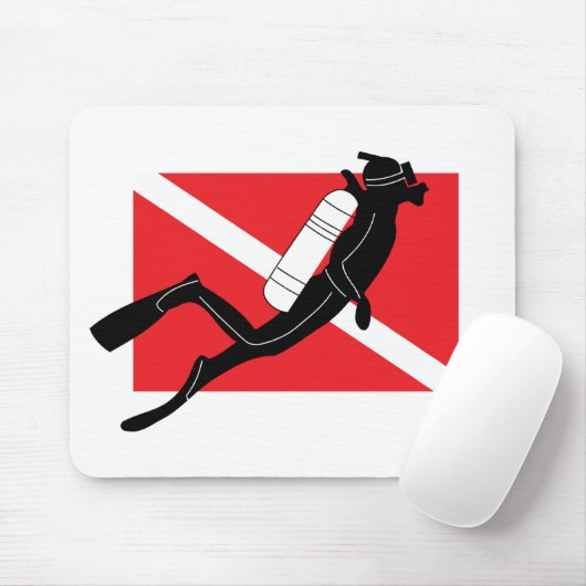 SCUBA-duikvlag met mannelijke SCUBA-duiker Muismat (Met muis)