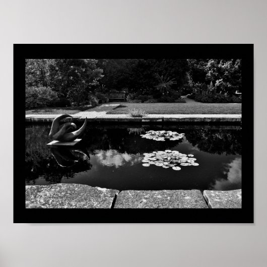 Sculpture Garden Poster (Voorkant)