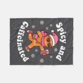 Scy And Caffeinated Cozy Nk Gingerbread Holding Co Fleece Deken (Voorkant (Horizontaal))