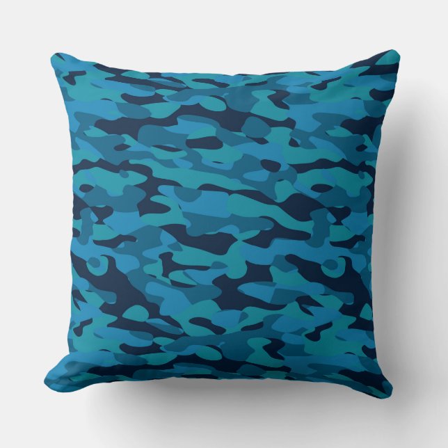 sea blue, midnight blue, teal blue, and blue camo kussen (Voorkant)
