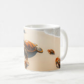 Sea  Crabs on Tropical Beach – Serene Ocea Koffiemok (Voorkant rechts)