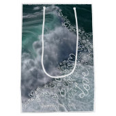 Sea foam photography with Doodle hearts Medium Cadeauzakje (Achterkant)