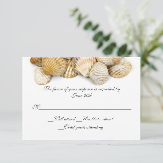 Sea Shells Wedding RSVP Card (Staand voorkant)