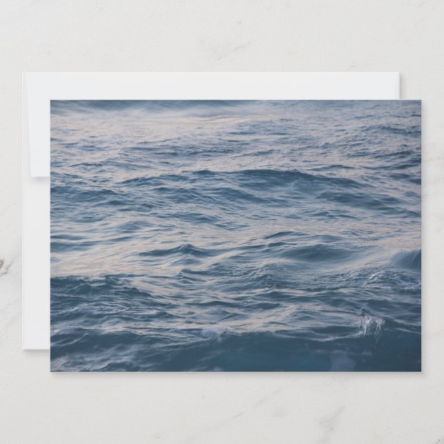 Sea water closeuds (Voorkant)