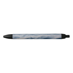 Sea water closeuds zwarte inkt pen