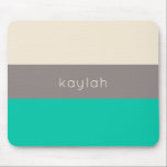Seafoam Green Color Block Pattern met naam Muismat<br><div class="desc">Een trendy minimalistische vormgeving met een driekleurenkleurenblokpatroon in zeeluin,  taupe en zandbeige. Pas aan met jouw naam of andere gewenste tekst. Dit ontwerp is beschikbaar in een verscheidenheid van kleurencombinaties.</div>